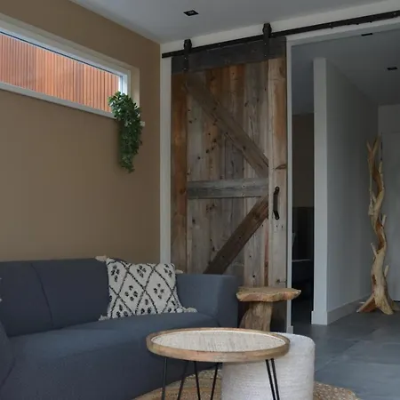 Olive Beach, Luxury Beachhouse 150 M From The Apartment *